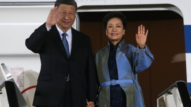 Китайският президент Си Дзинпин пристигна в сръбската столица Белград във вторник